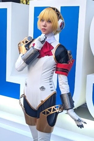 アイギスのコスプレイヤーさん