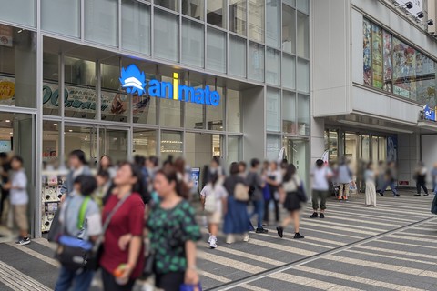 アニメイト池袋本店の様子