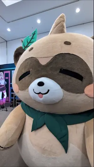 ファンサしてくれた ぽこべぇ
-ホロライブEXPO後夜祭2025 着ぐるみグリーティング-