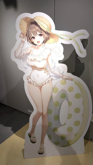 春先のどか 水着等身大パネル
-ホロナツパラダイス POP UP SHOP-