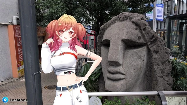 渋谷モヤイ像の前で莉々華ちゃんのARを重ねて撮影した写真。そっくりなとモヤイ像と莉々華ARのツーショット。【ReGLOSS渋谷さんぽ中AR撮影】