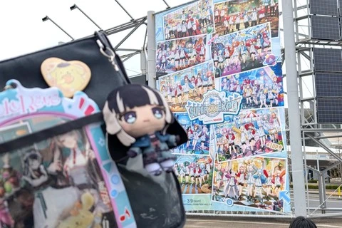 hololive SUPER EXPO2026 も入口の看板前で撮影したい