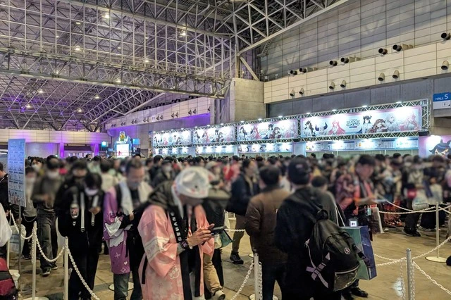 hololive SUPER EXPO2026 ホロカートで事前注文、支払いで現地受け取りだが初日は1時間待ち