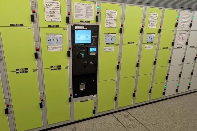 hololive SUPER EXPO2026 中央モールのロッカーの空き状況
大きいロッカーは全て使用中