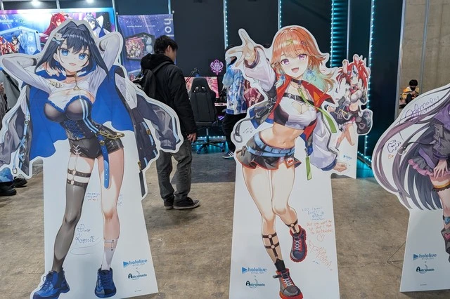hololive SUPER EXPO2026 アストロメダブースの様子