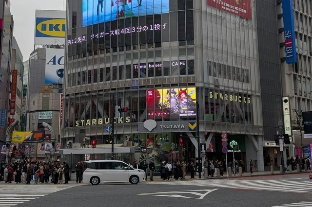 SHIBUYA TSUTAYA IP書店 外観
渋谷スクランブル交差点すぐ目の前